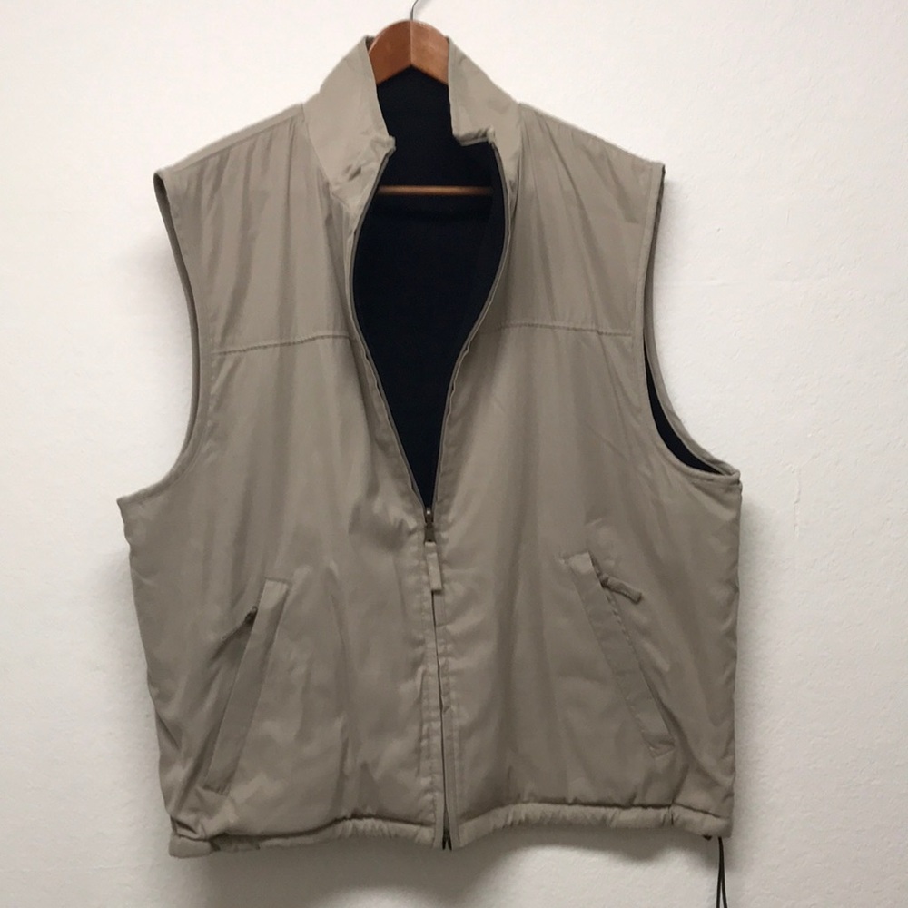 NWOT - Izod Vest Jacket - Taupe - Men’s Large